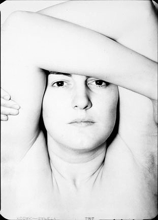 Eleanor, about 1947 © Harry Callahan